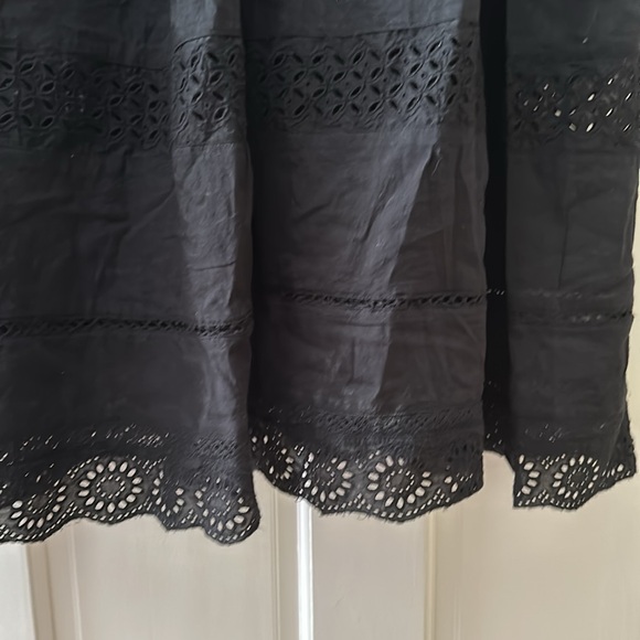NWT Gap lace black midi dress with built-in slip. - Picture 3 of 3